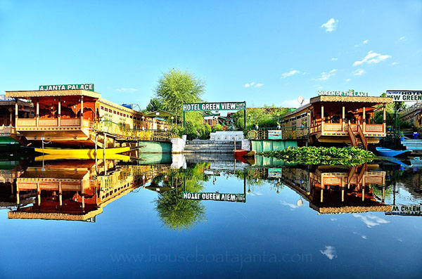 kashmir-houseboat-ajanta