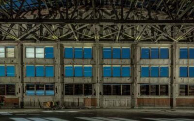 Light Painting 101: How to light a historic abandoned wooden hangar